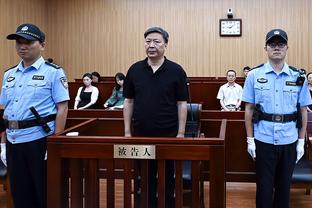 记者：张玉宁为国字号3年受伤8次，国脚不容易希望大家嘴下留情